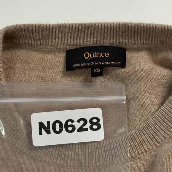Quince XS Mongolian Cashmere Crew Neck Sweater Oatmeal Quiet Luxury - Picture 4 of 10
